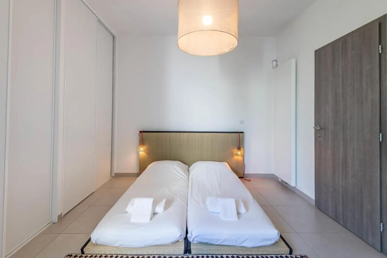 Charming Apartment With Balcony And Parking Near The Center Of Annecy Franciaország