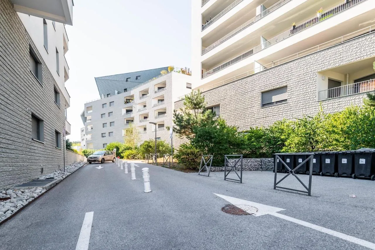 Charming Apartment With Balcony And Parking Near The Center Of Annecy 0*,  France